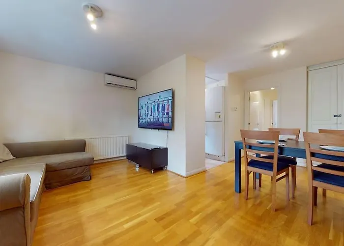 -Air Con- Cute 2Bd Flat 1 Min Maida Vale Station!